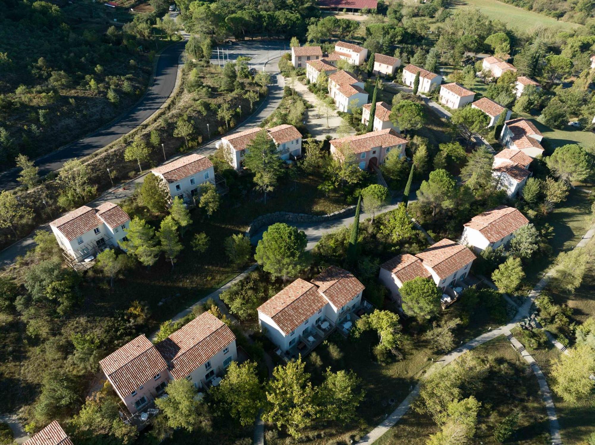 Village Pierre & Vacances Le Rouret Гроспиер Екстериор снимка